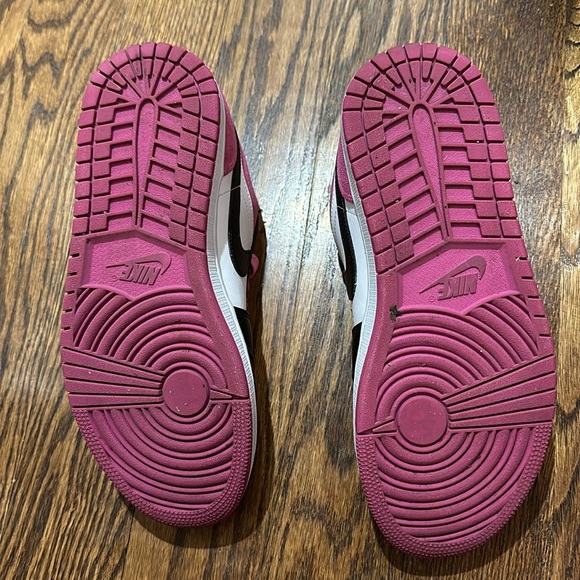 Low top nike Jordan shoes US size 8 - Picture 3 of 6